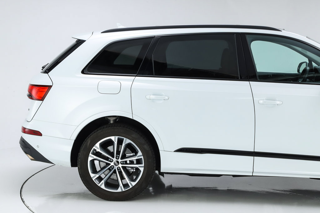 Used 2026 Audi Q7 3.0T Premium AWD/4WD image 56
