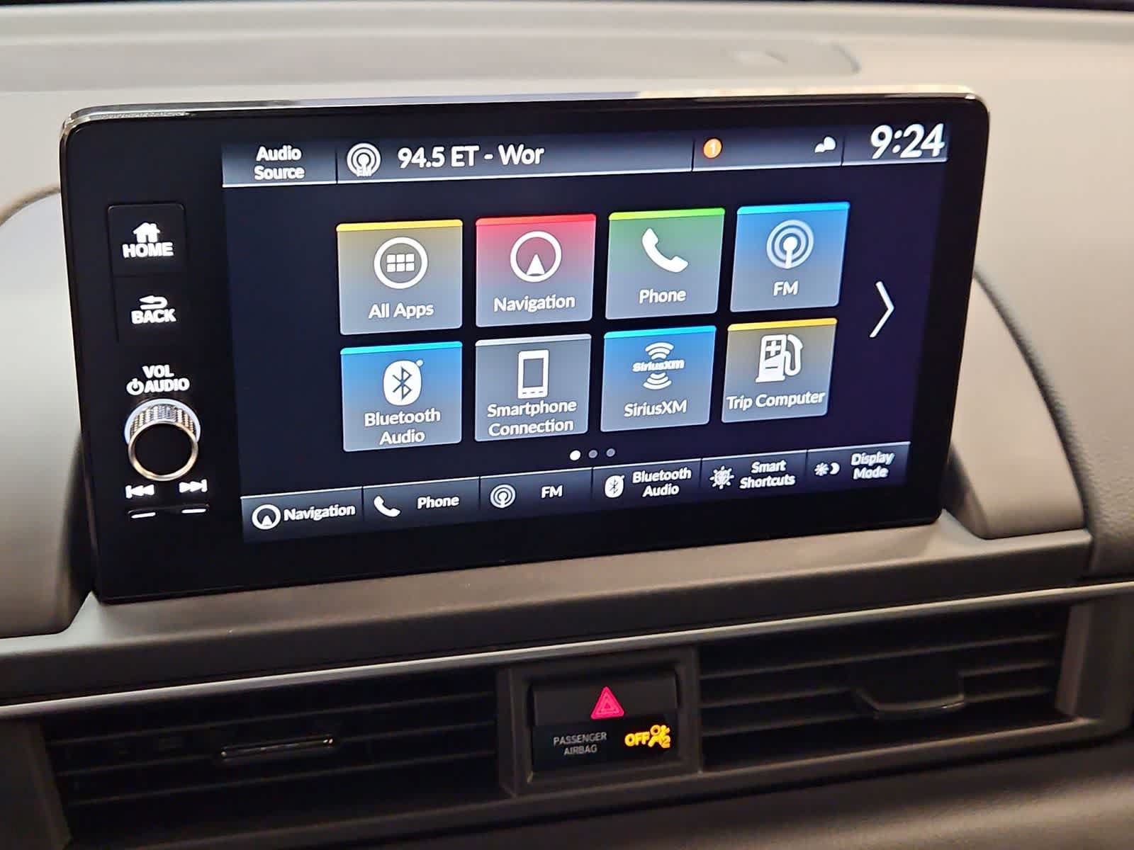 Certified 2025 Honda Pilot Touring image 6