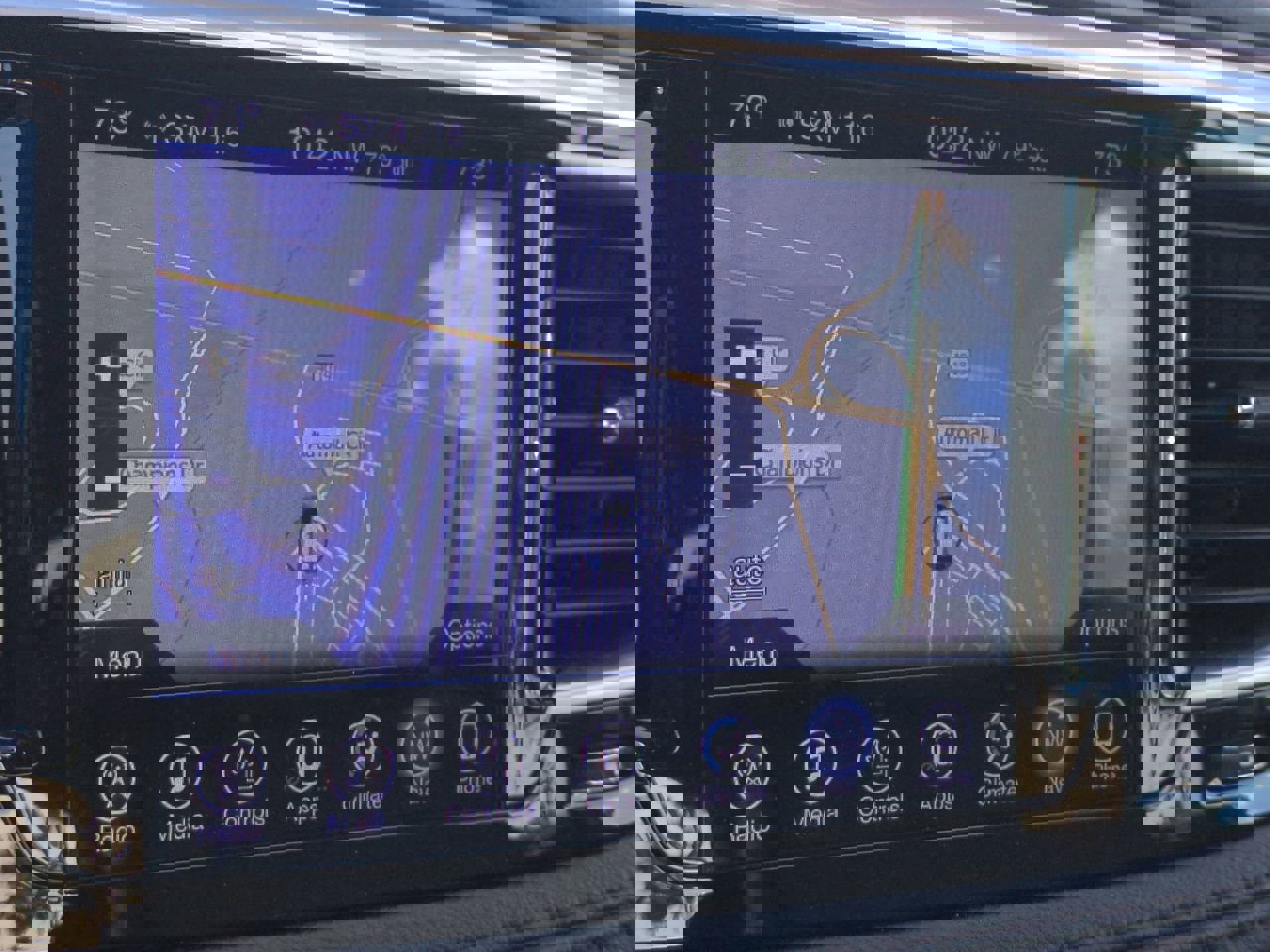 Used 2017 Chrysler Pacifica Limited image 19