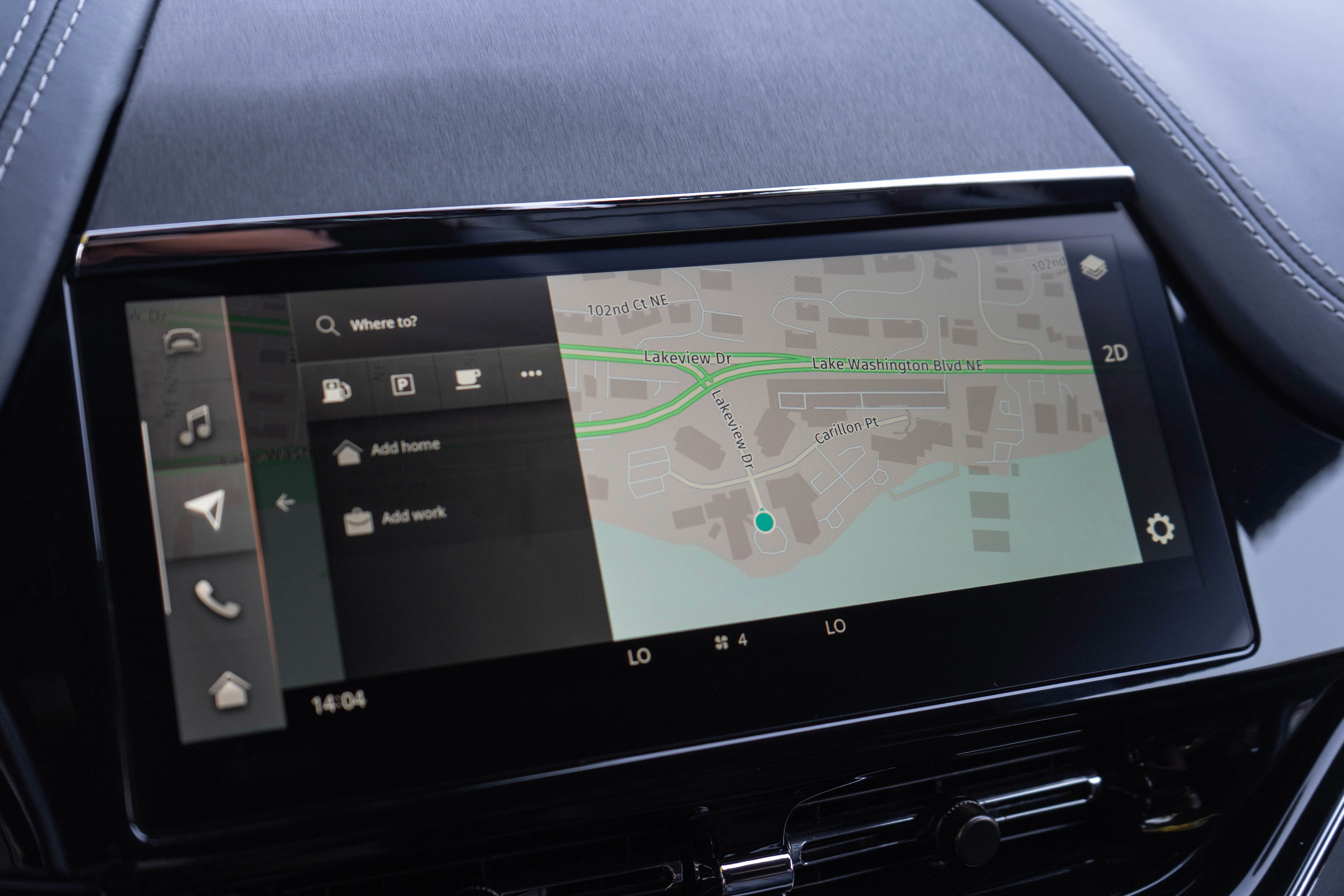 Used 2025 Aston Martin DBX 707 image 22