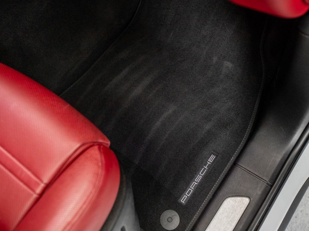 Used 2020 Porsche Cayenne S AWD/4WD image 18