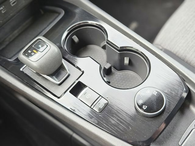 Certified 2023 Nissan Rogue SV image 26