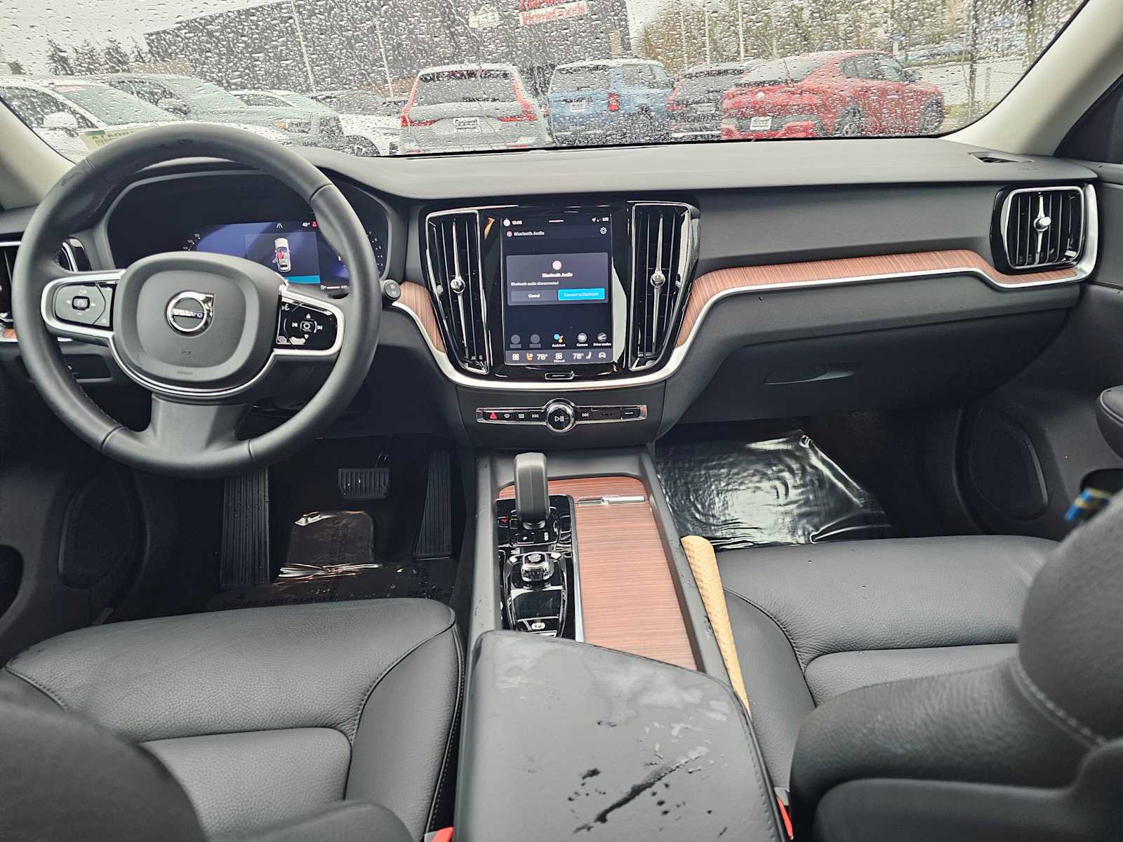 Certified 2025 Volvo V60 B5 Cross Country Plus image 21