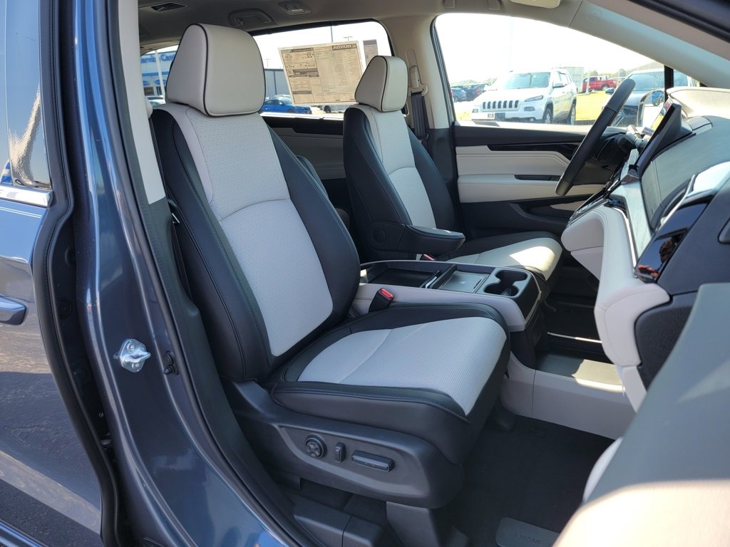 New 2026 Honda Odyssey Elite image 12