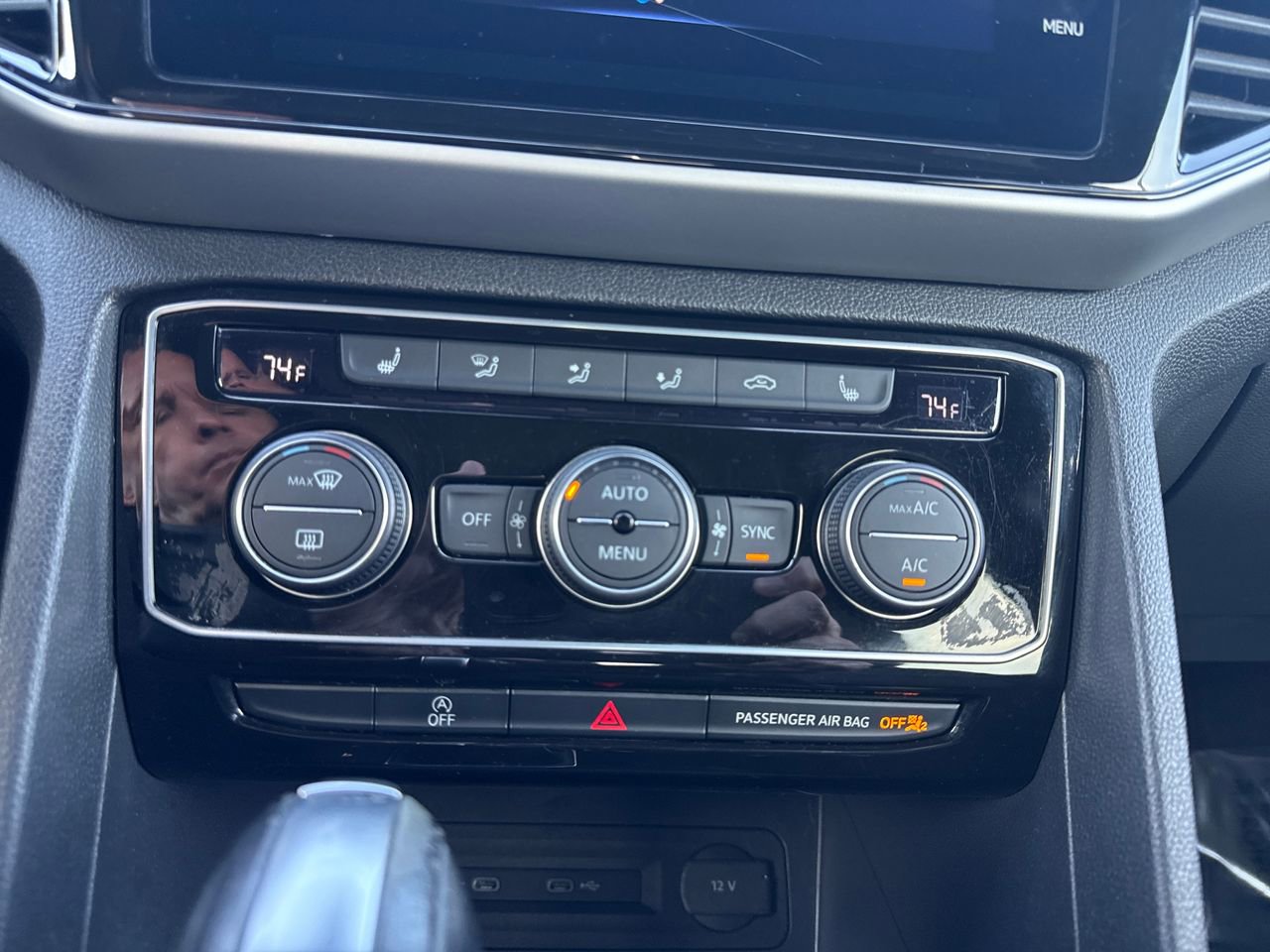 Used 2023 Volkswagen Atlas Cross Sport SE image 20