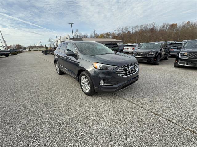 Certified 2022 Ford Edge SEL w/ Convenience Package AWD/4WD image 10