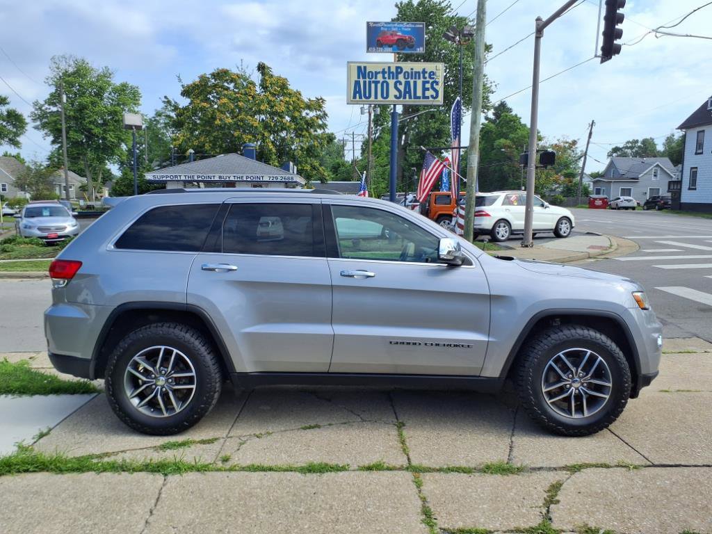 Used 2017 Jeep Grand Cherokee Limited w/ Trailer Tow Group IV image 1