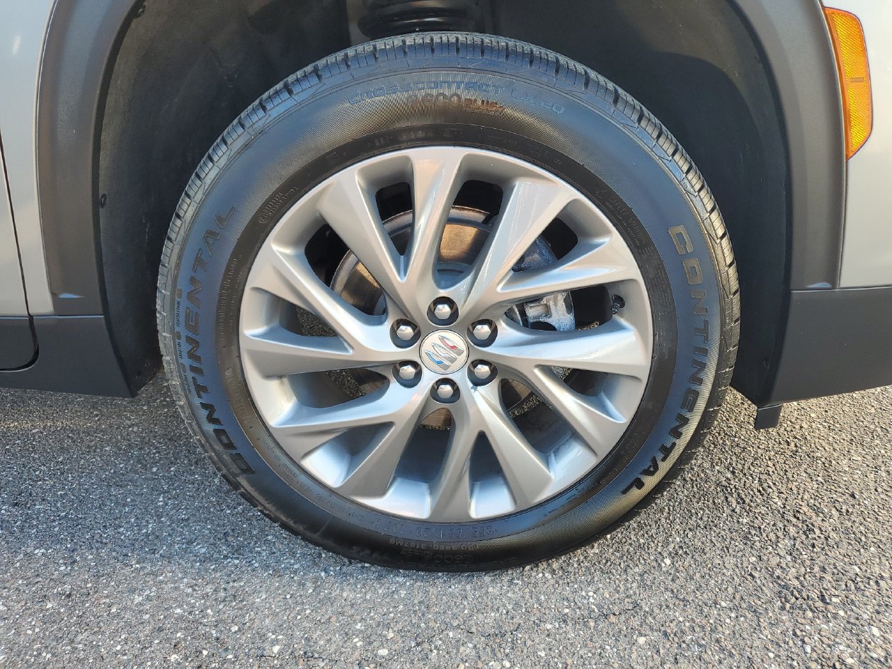 Used 2026 Buick Enclave Preferred FWD image 5