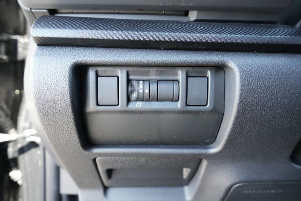 Used 2024 Subaru Crosstrek 2.0i Premium image 25