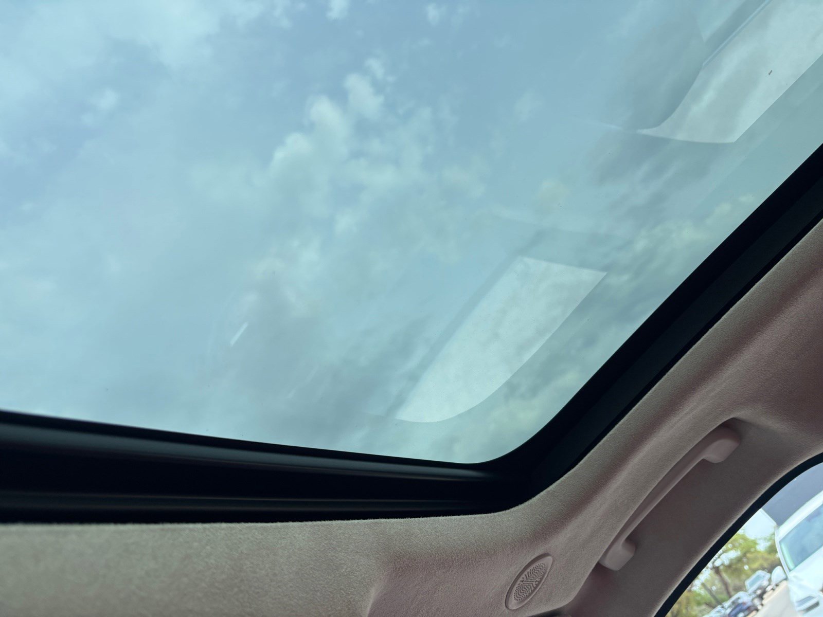 Used 2021 Jaguar F-PACE R-Dynamic S image 19