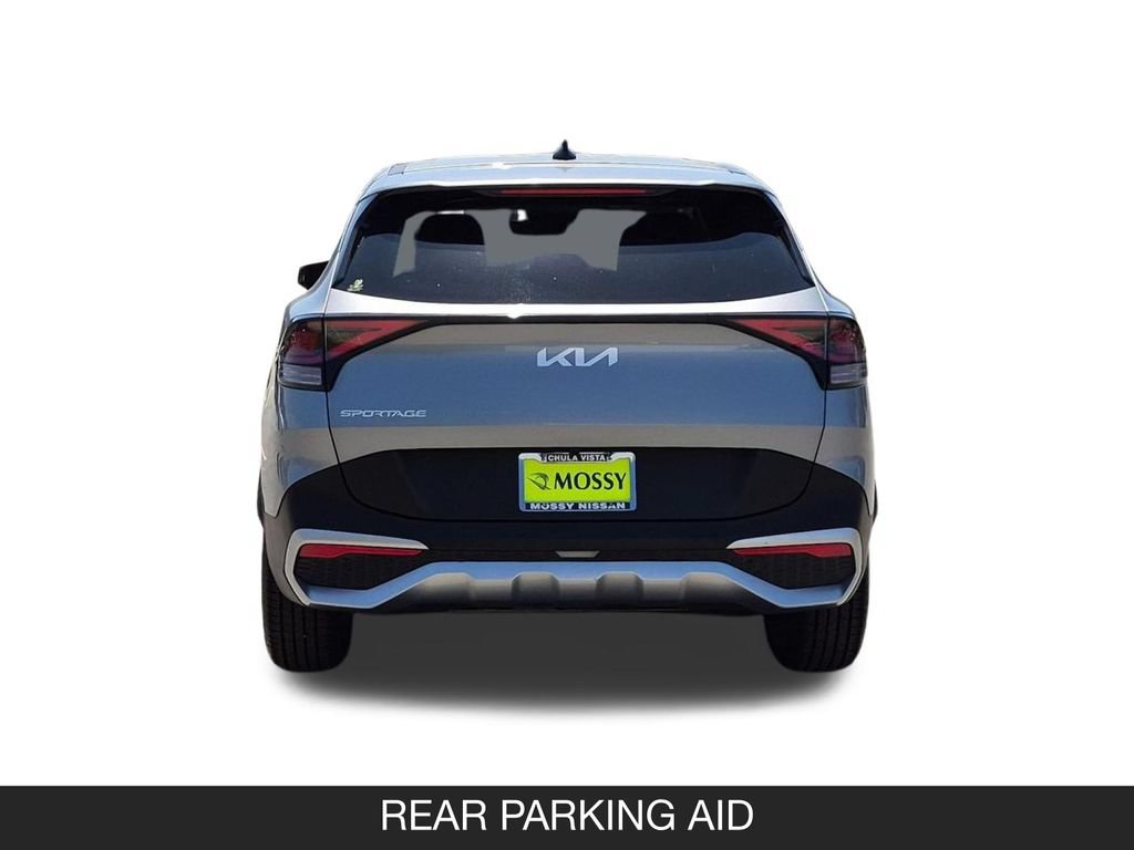 Used 2025 Kia Sportage LX FWD image 8