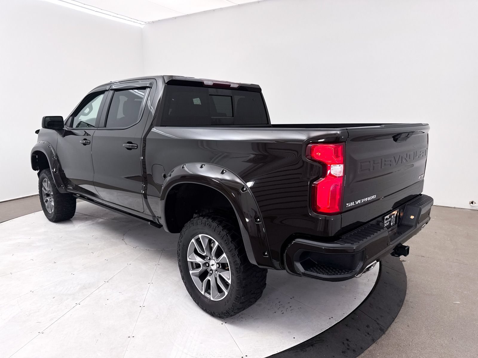Used 2020 Chevrolet Silverado 1500 RST AWD/4WD image 16