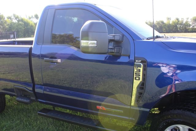 Used 2026 Ford F350 XLT w/ FX4 Off-Road Package AWD/4WD image 8