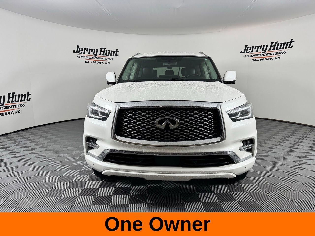 Used 2024 INFINITI QX80 Luxe image 4