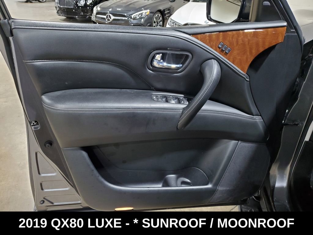Used 2019 INFINITI QX80 Luxe w/ Proassist Package RWD image 8