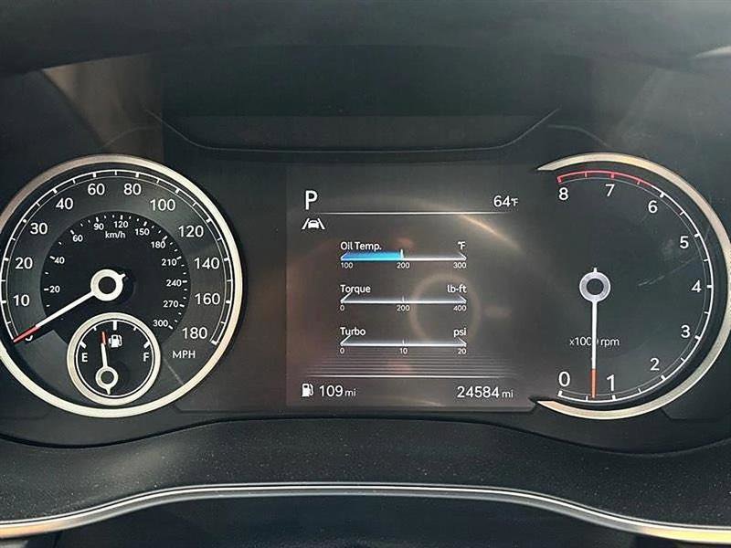 Used 2022 Genesis G70 3.3T w/ Sport Advanced Package image 27