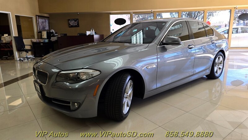Used 2012 BMW 528i Sedan RWD image 2