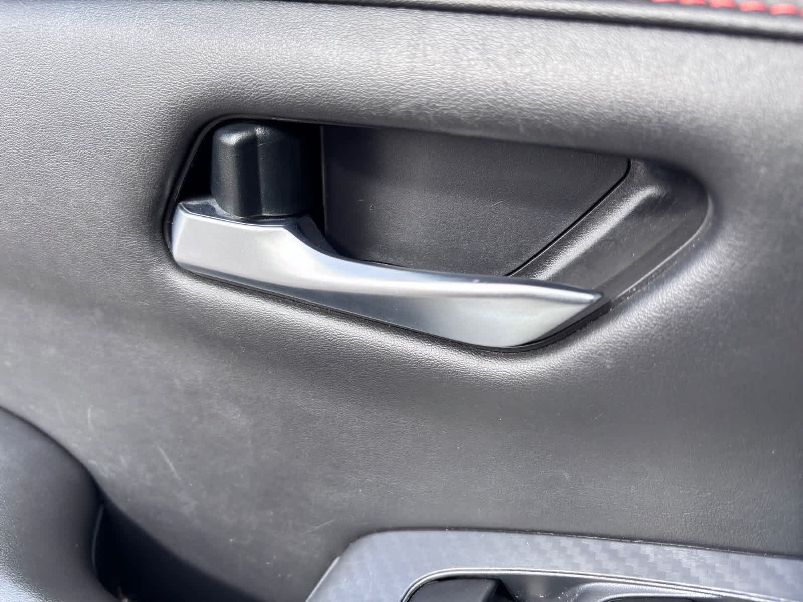 Used 2025 Nissan Sentra SR FWD image 14