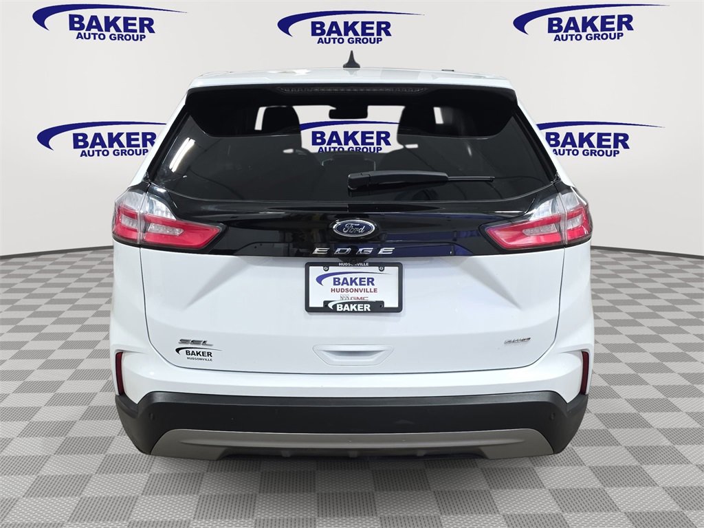 Used 2024 Ford Edge SEL image 6