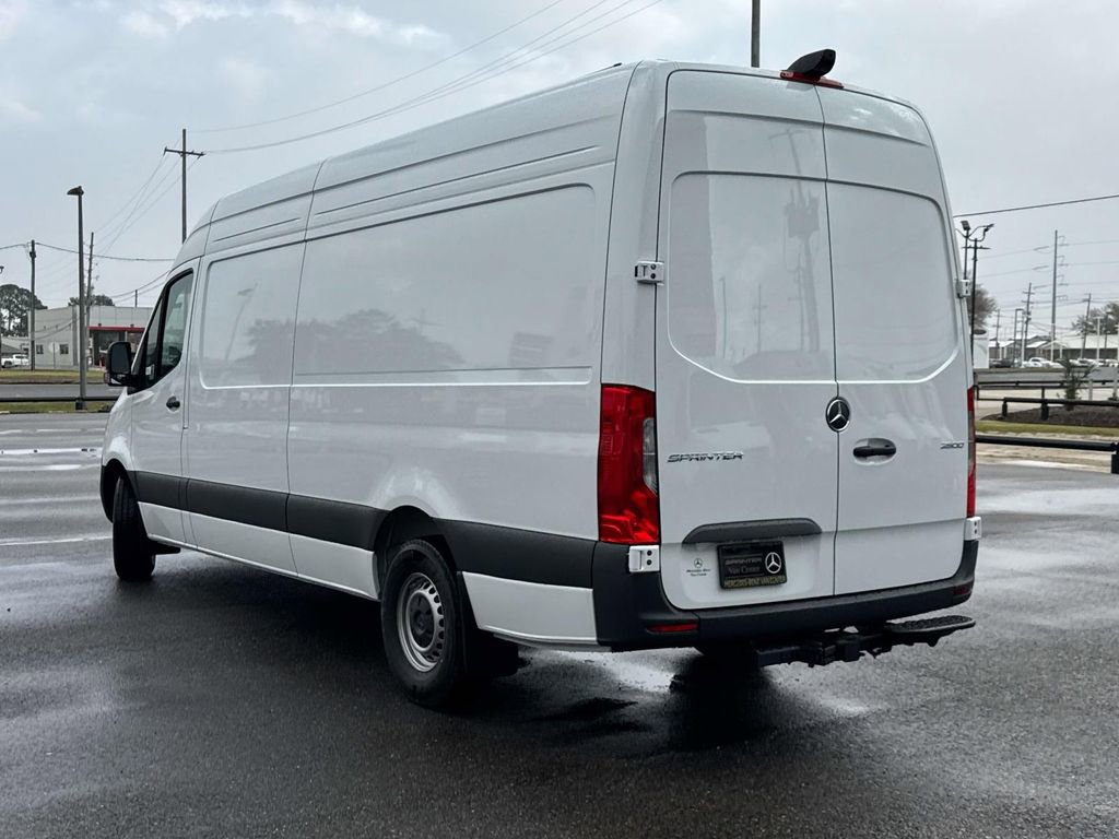 New 2026 Mercedes-Benz Sprinter 2500 image 3