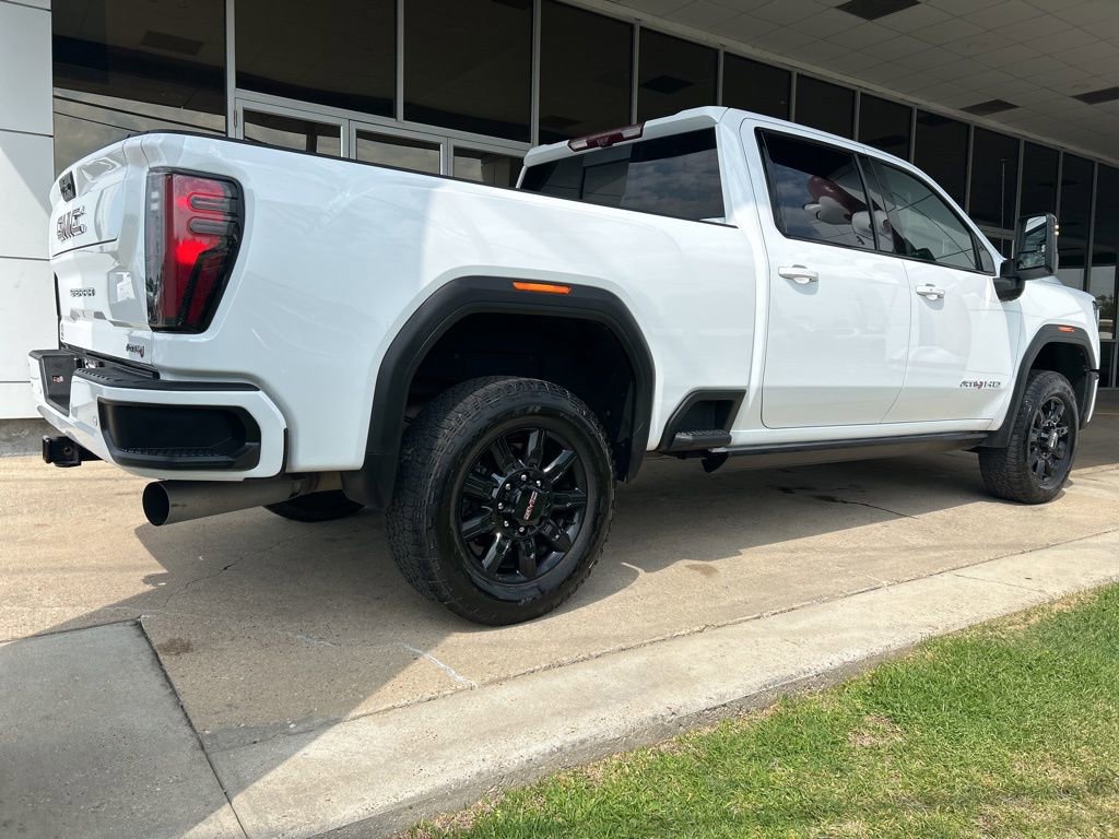 Used 2024 GMC Sierra 2500 AT4 w/ AT4 Premium Plus Package AWD/4WD image 7
