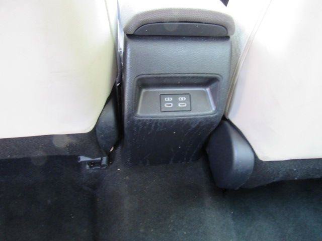 Used 2025 Toyota Corolla LE FWD image 25