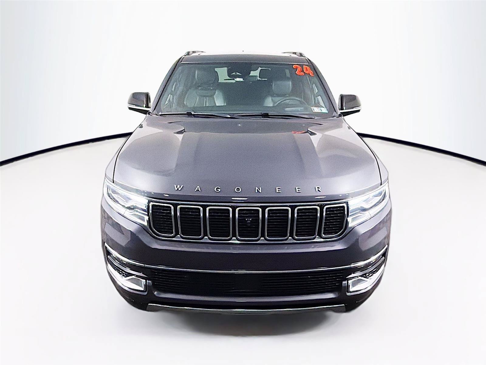 Used 2024 Jeep Wagoneer Series III w/ Premium Group I AWD/4WD image 13