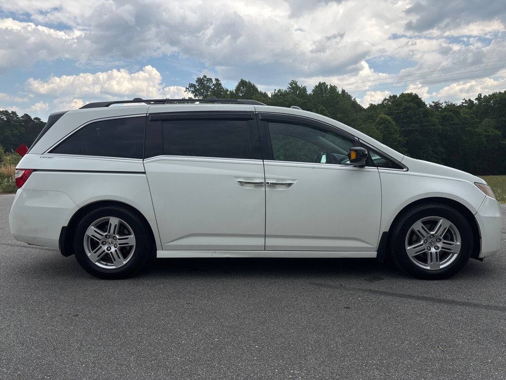 Used 2011 Honda Odyssey Touring image 6