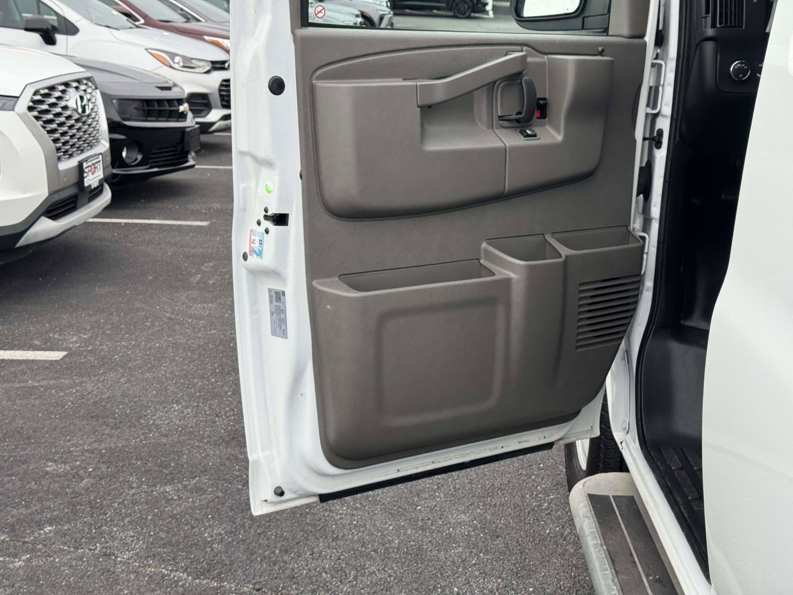 Used 2024 GMC Savana 2500 w/ Driver Convenience Package RWD image 17