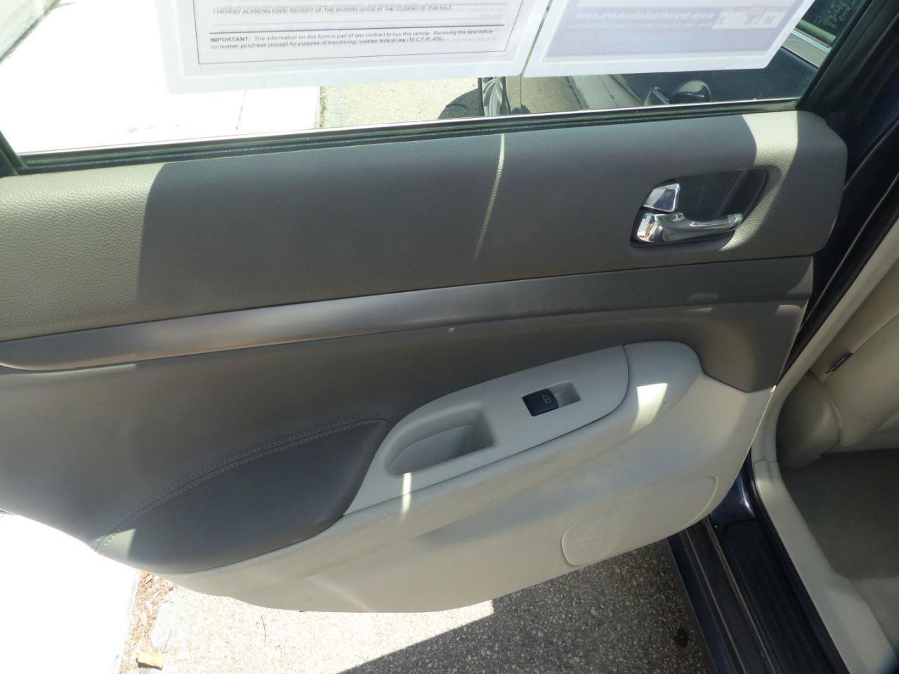 Used 2011 INFINITI G25 Journey RWD image 11