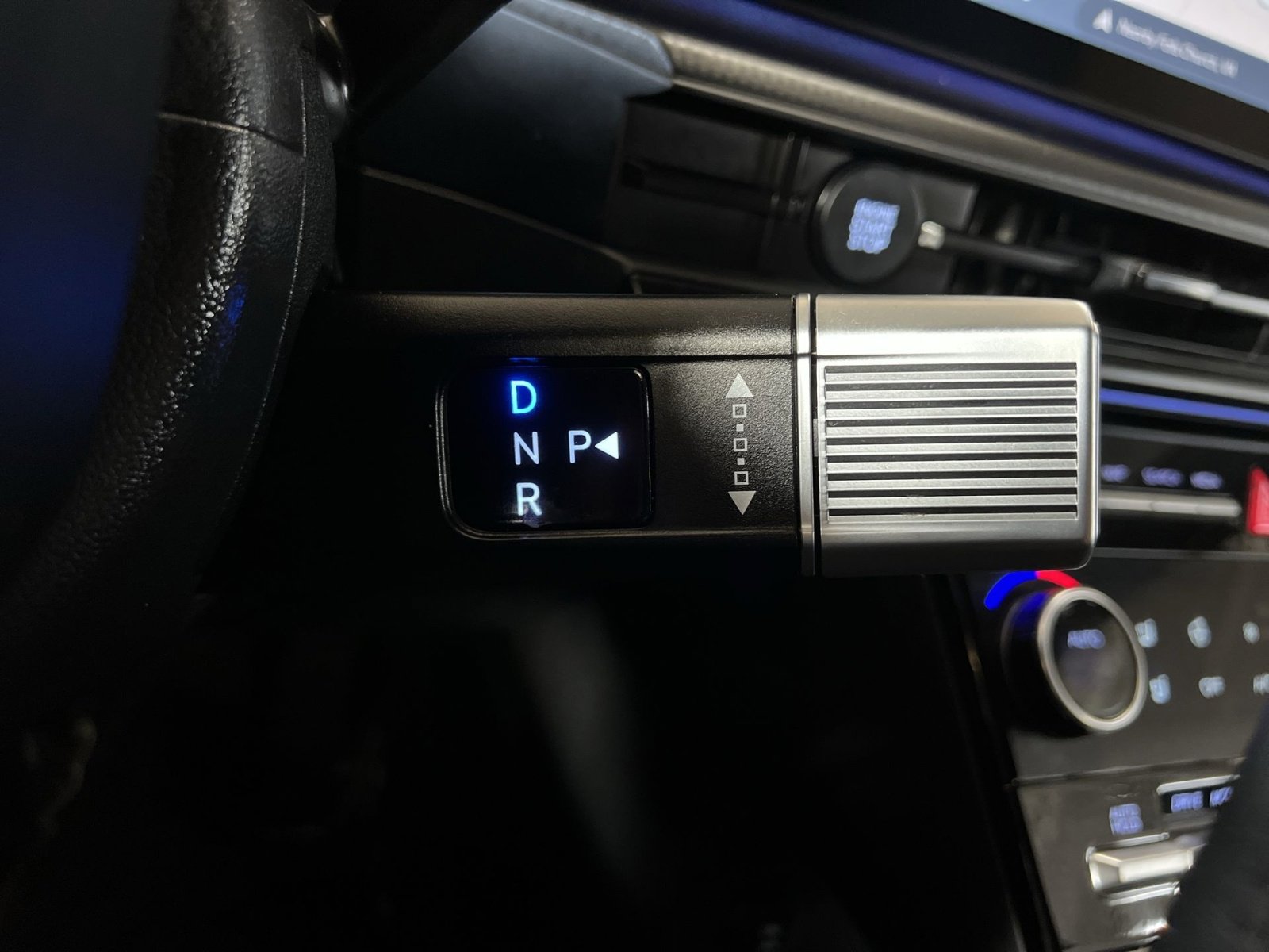 Used 2025 Hyundai Santa Fe Calligraphy image 22