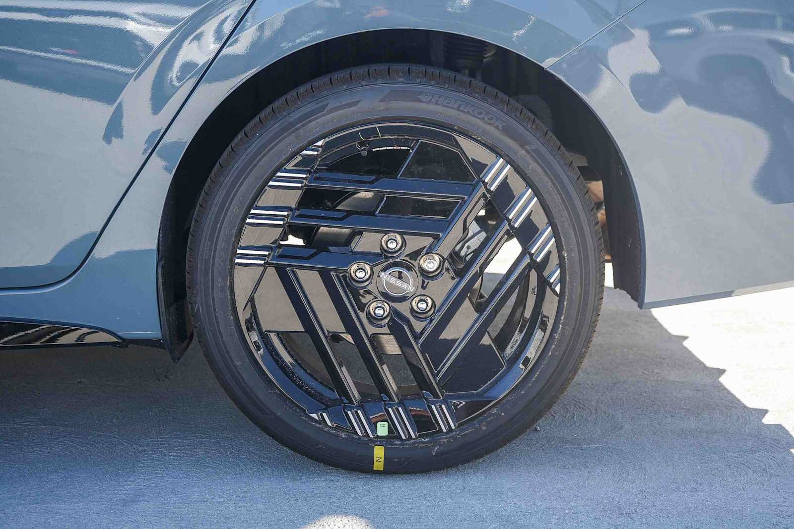 New 2027 Nissan Sentra SR FWD image 10