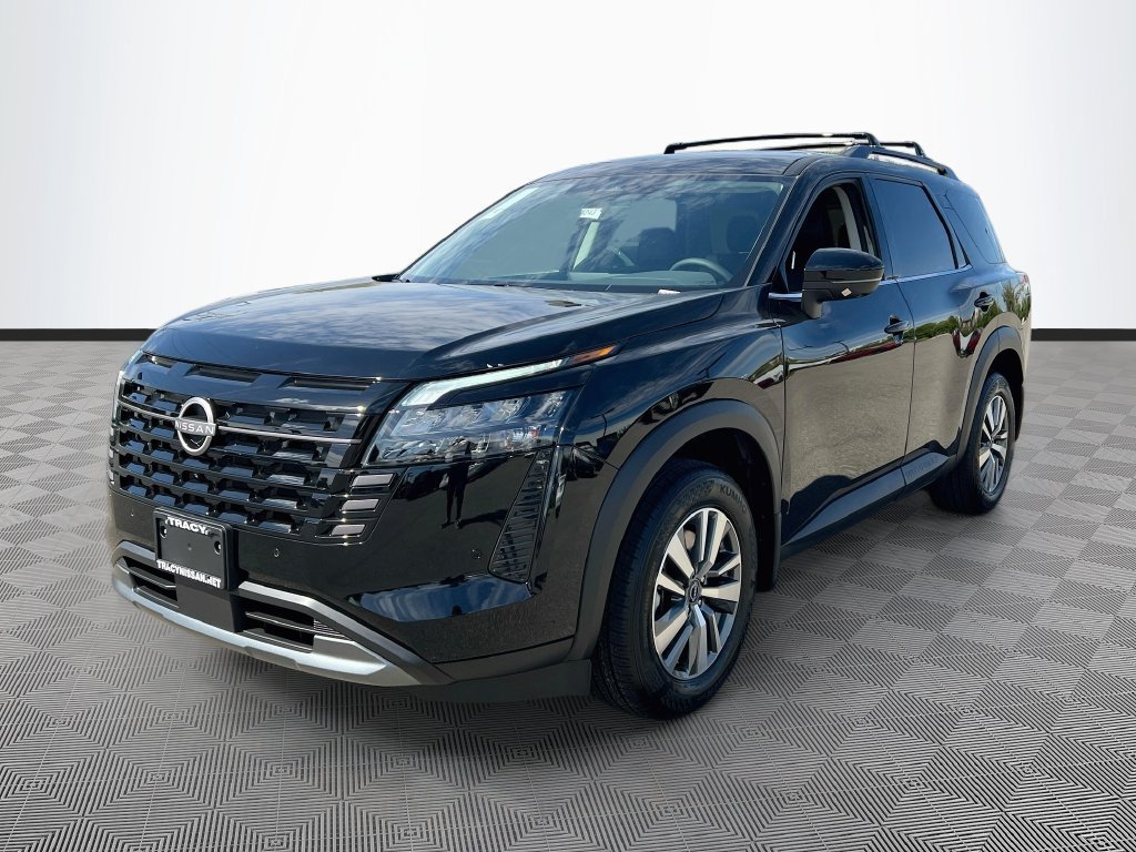 New 2026 Nissan Pathfinder SL w/ Cargo Package FWD image 3
