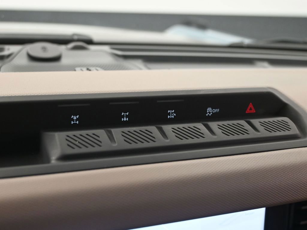 Used 2023 Ford Bronco Wildtrak AWD/4WD image 29