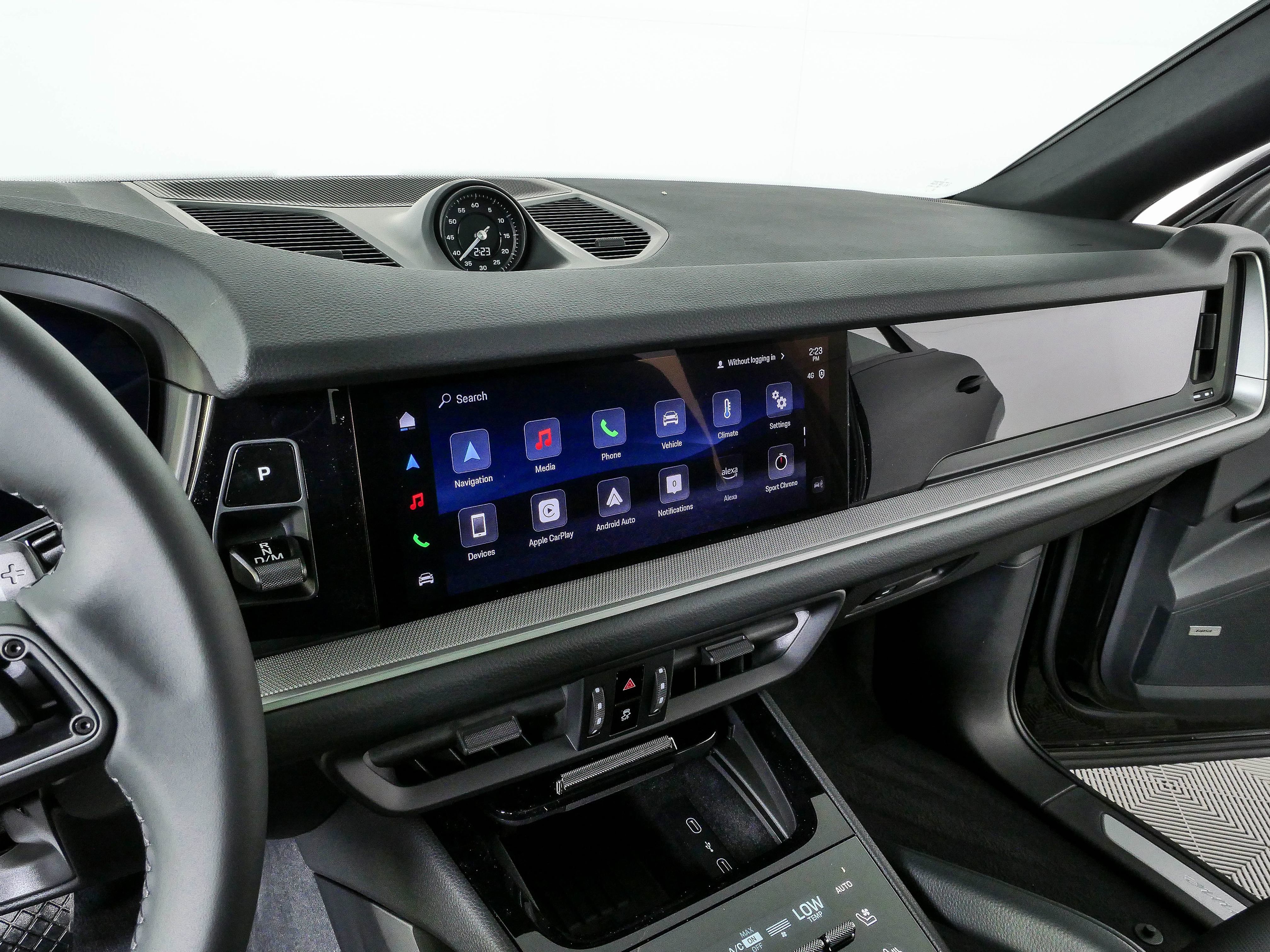 New 2026 Porsche Cayenne Coupe AWD/4WD image 13
