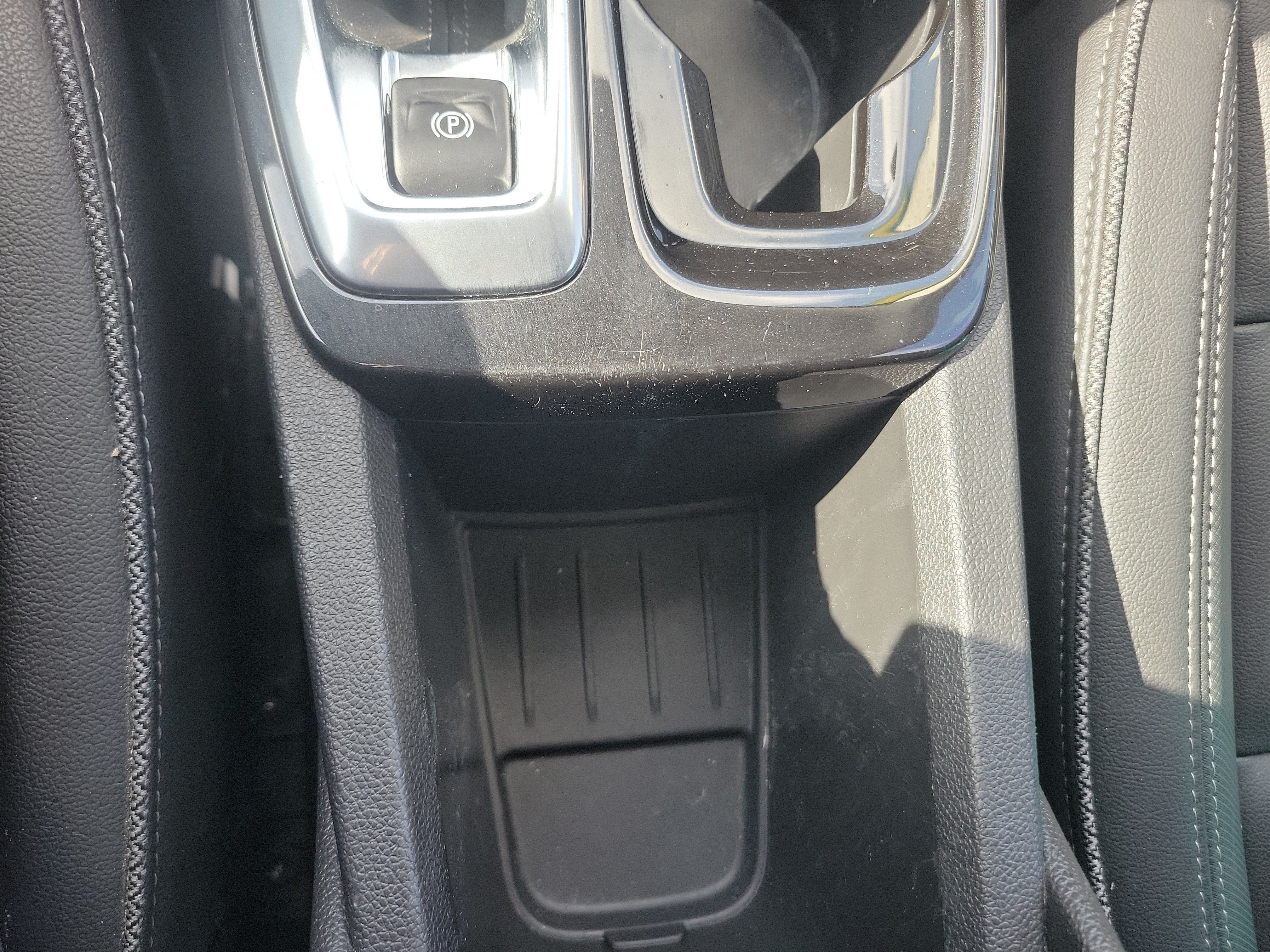 Used 2021 Chevrolet TrailBlazer LT w/ Premium Seating Package FWD image 28