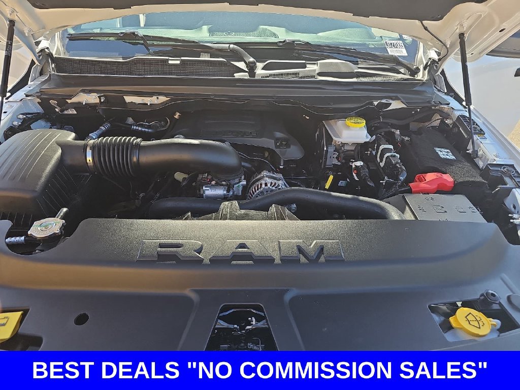 New 2027 RAM 1500 Express AWD/4WD image 31