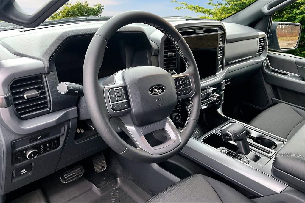 New 2025 Ford F150 XLT w/ Equipment Group 302A MID image 6
