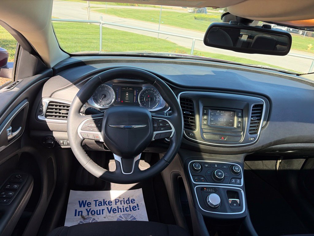 Used 2015 Chrysler 200 Limited w/ Convenience Group FWD image 36