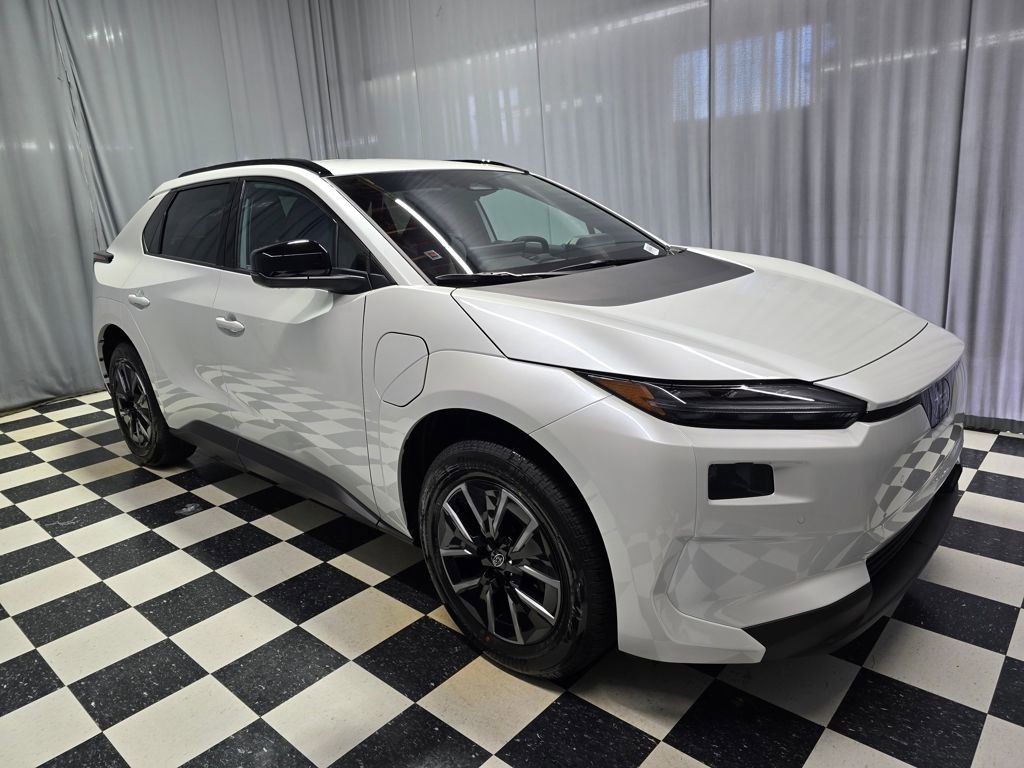 New 2026 Subaru Solterra AWD/4WD image 3