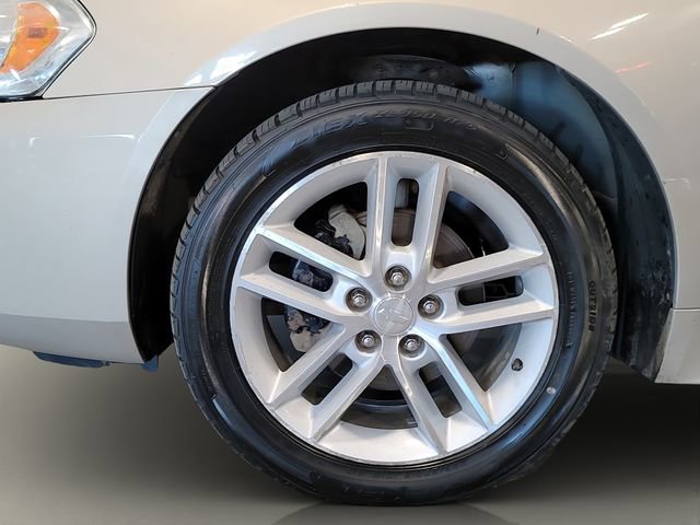 Used 2012 Chevrolet Impala LTZ FWD image 10