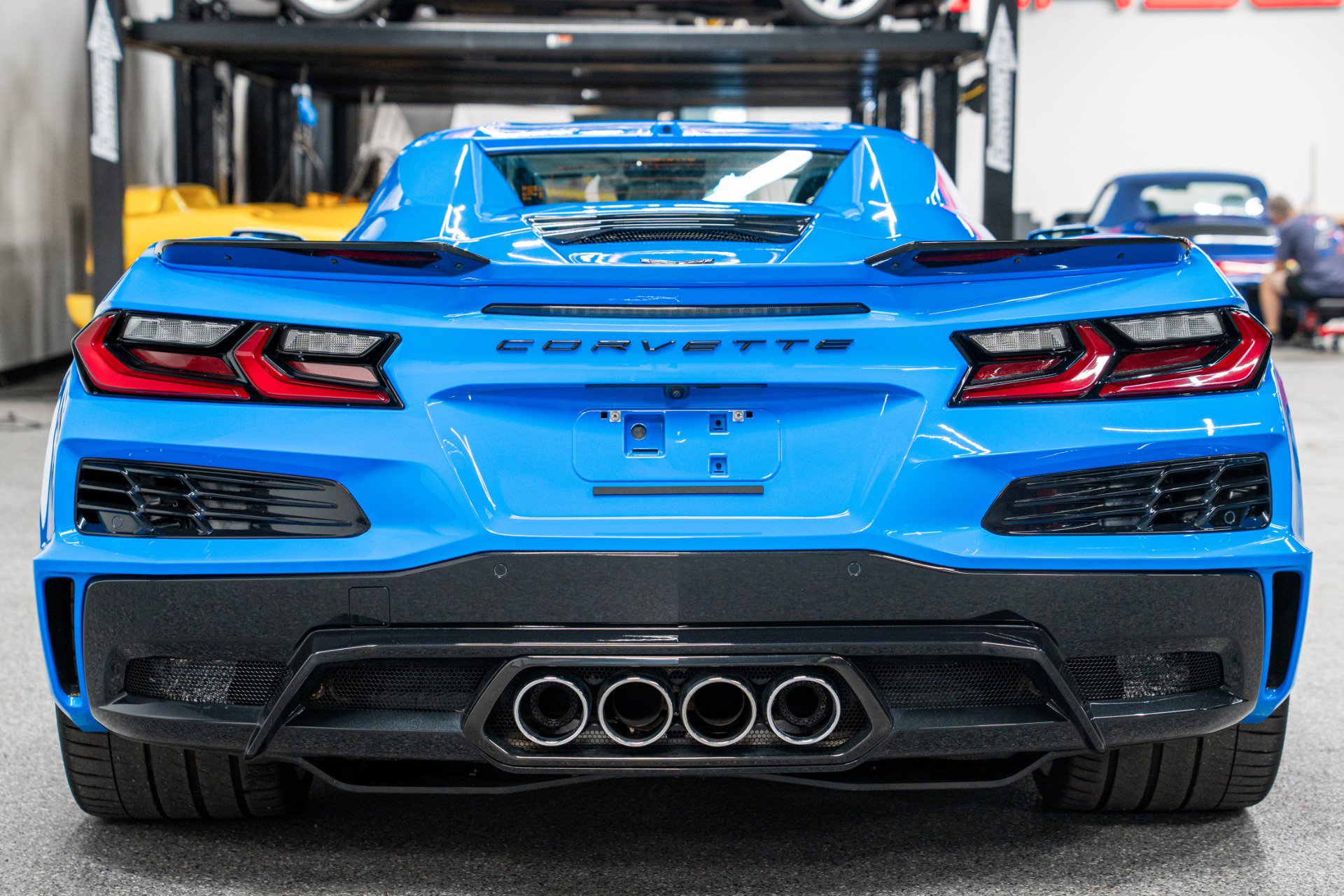 Used 2024 Chevrolet Corvette Z06 w/ Battery Protection Package image 39