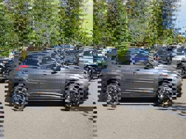 New 2025 Subaru Crosstrek 2.5i Limited image 2