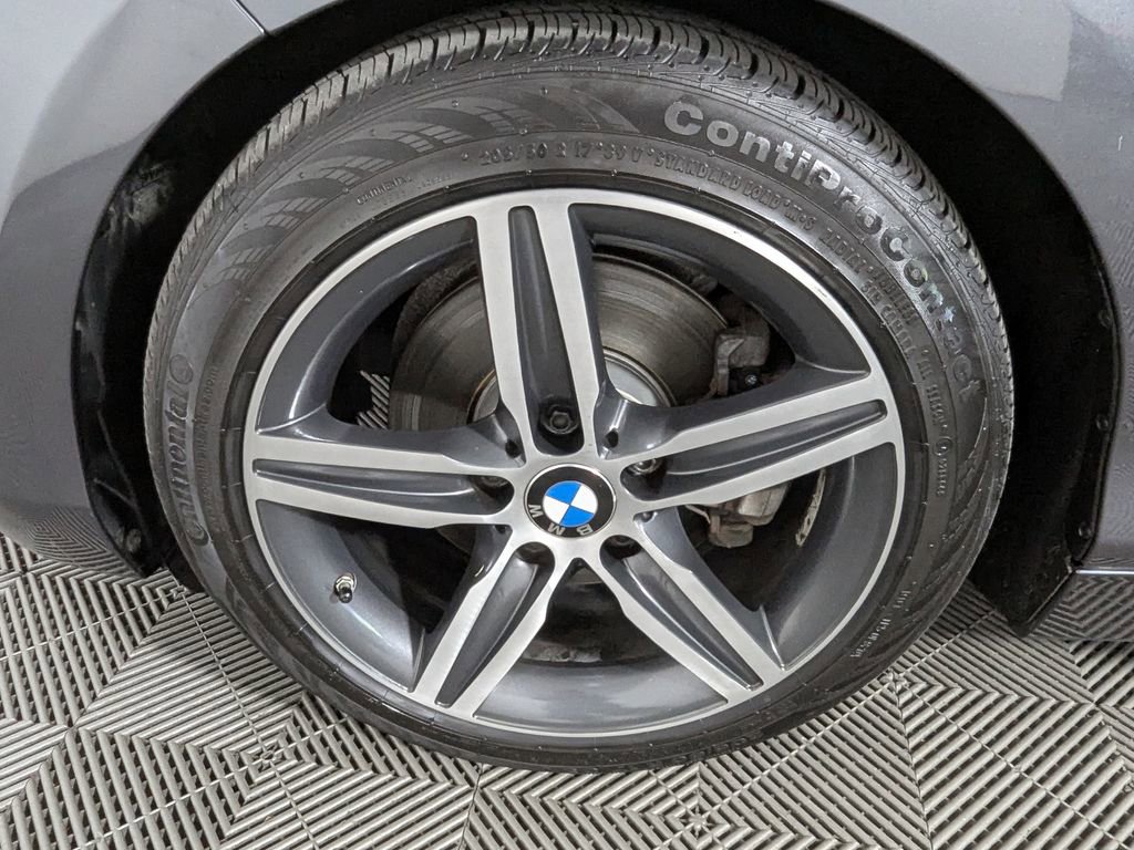 Used 2017 BMW 230i xDrive Coupe AWD/4WD image 39