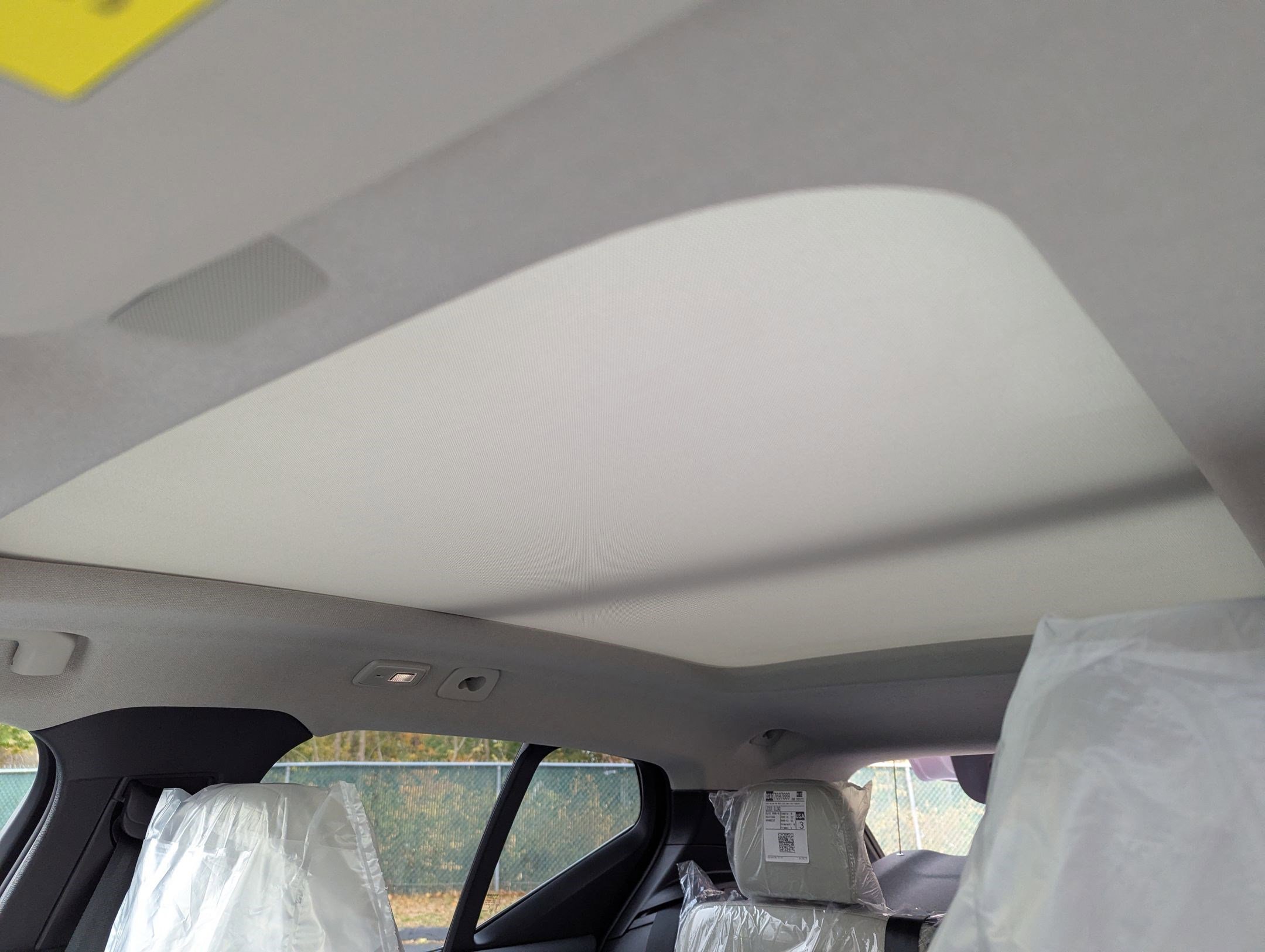 New 2026 Volvo XC40 B5 Ultra w/ Protection Package Premier image 17