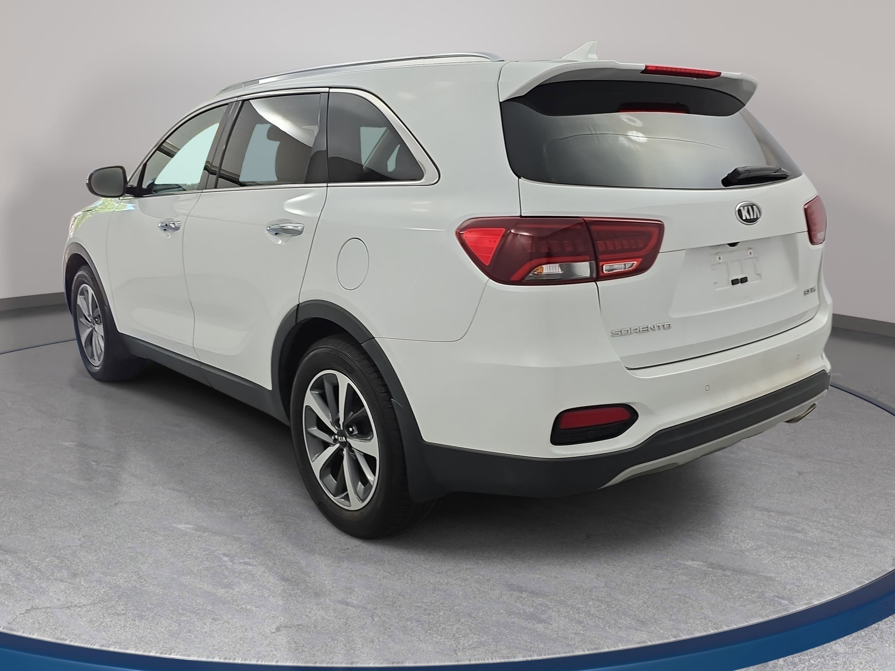 Used 2019 Kia Sorento EX w/ EX Touring Package FWD image 7