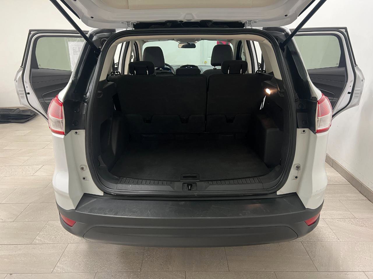 Used 2016 Ford Escape S image 18