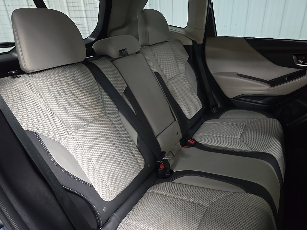 Used 2020 Subaru Forester Premium AWD/4WD image 19