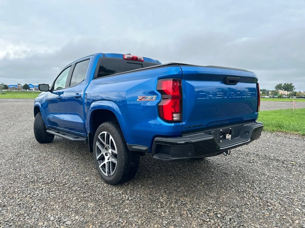 Used 2023 Chevrolet Colorado Z71 w/ Z71 Convenience Package 2 AWD/4WD image 8