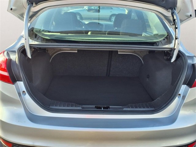 Used 2015 Ford Focus SE image 22